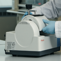 Nicolet™ iS™5 FT-IR 