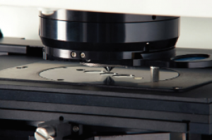 Nicolet™ iN™10 Microscopio Infrarrojo