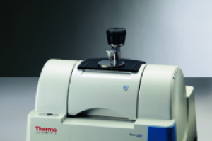 ATR iD7 para el espectrofotómetro FT-IR Nicolet™ iS5